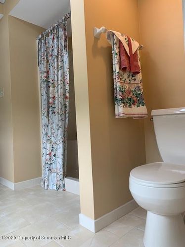 2808 Scranton Carbondale Hwy, Blakely, PA 18447